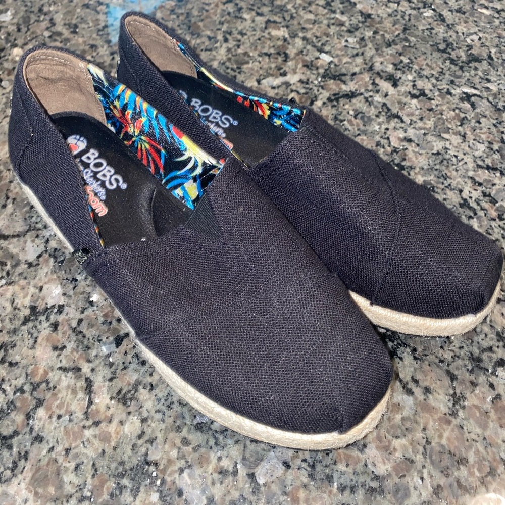 🔴SOLD🔴BOBS by Skechers - Picture 2 of 6